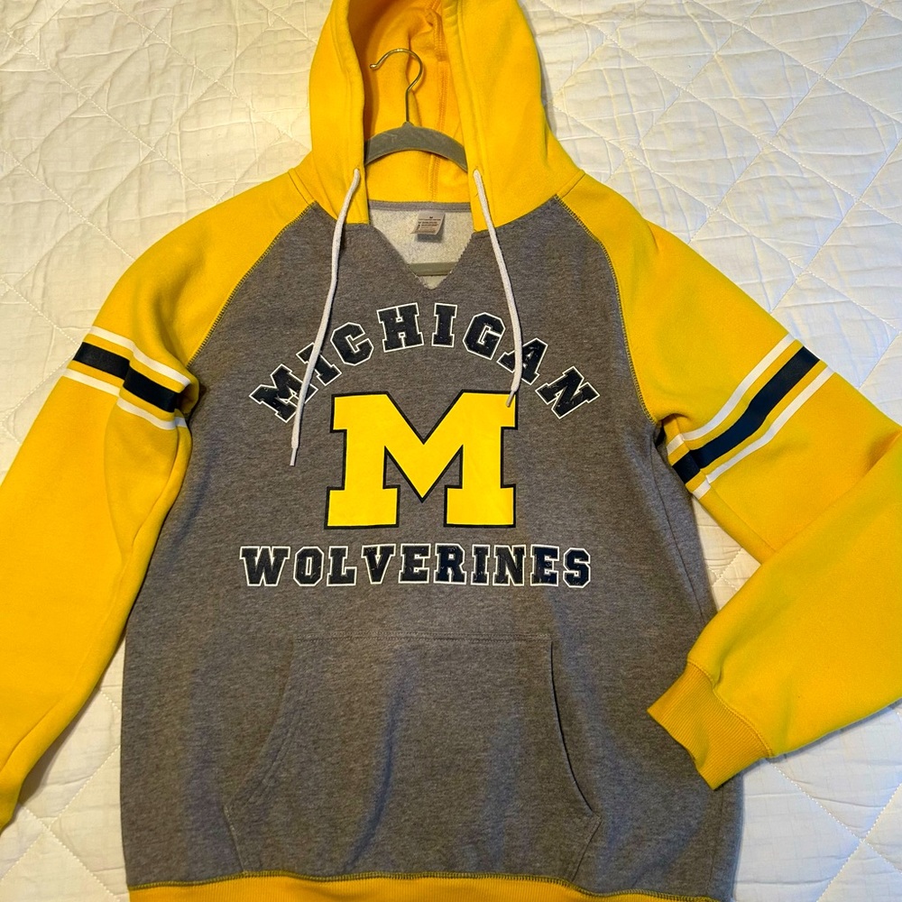 Michigan Wolverines hoodie sweatshirt